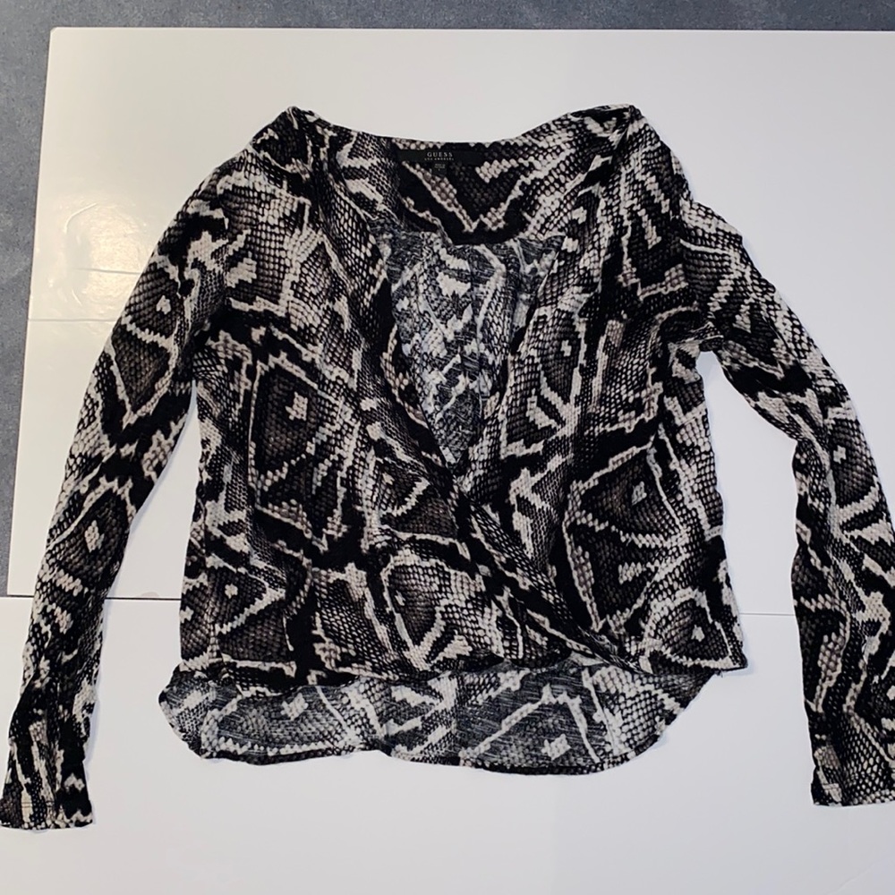 GUESS PRINT TOP SIZE L